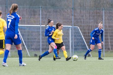Bild 237 - F SSC Hagen Ahrensburg - SV Frisia Risum-Lindholm : Ergebnis: 1:2